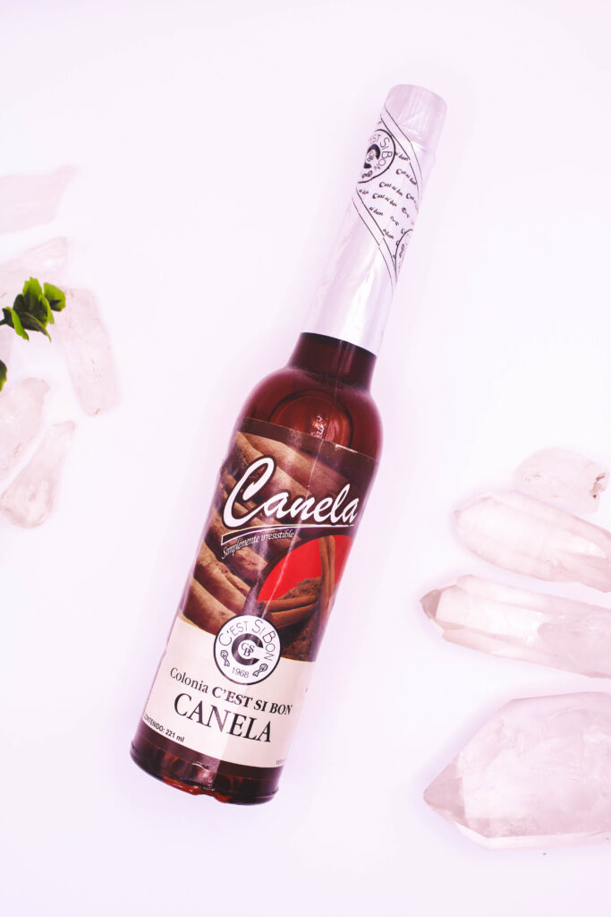 Agua de Canela de Murray & Lanman