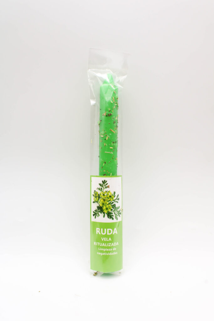 Vela Intención Limpia Negatividad, creada para limpiar energías negativas, proteger tu espacio y fortalecer tu campo energético. Ideal para rituales de limpieza profunda y protección espiritual.