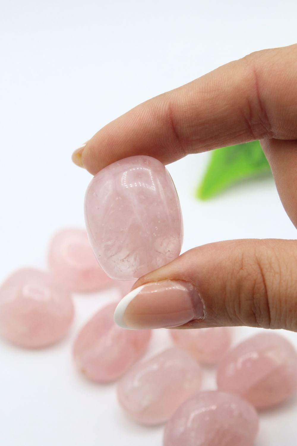 cuarzo rosa natural piedra rodada para amor propio y equilibrio emocional